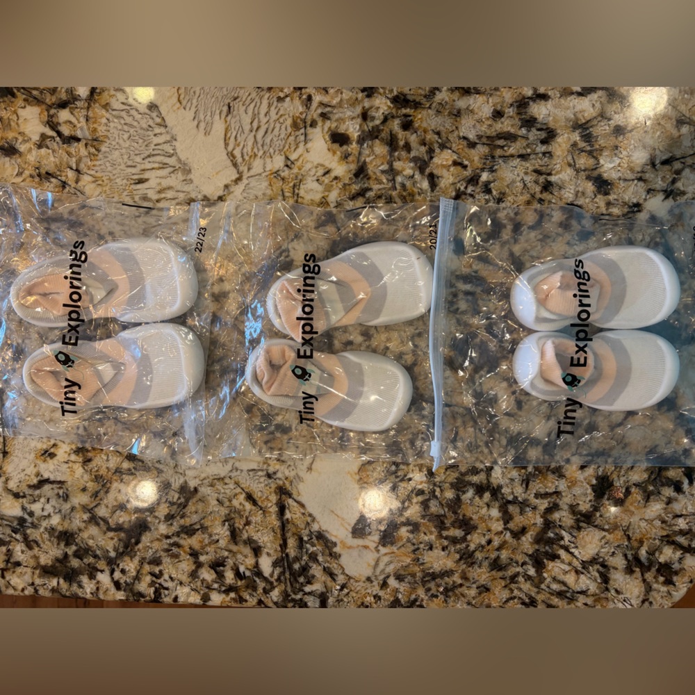 Tiny Explorings Baby Shoes (3 sizes included!)